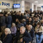 La salud en terapia intensiva: el gobierno ya paga el costo político del ajuste